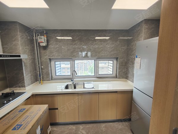 精武租房,万科西庐学韵园 3室2厅1卫 电梯房 精装修97平米,西青租房