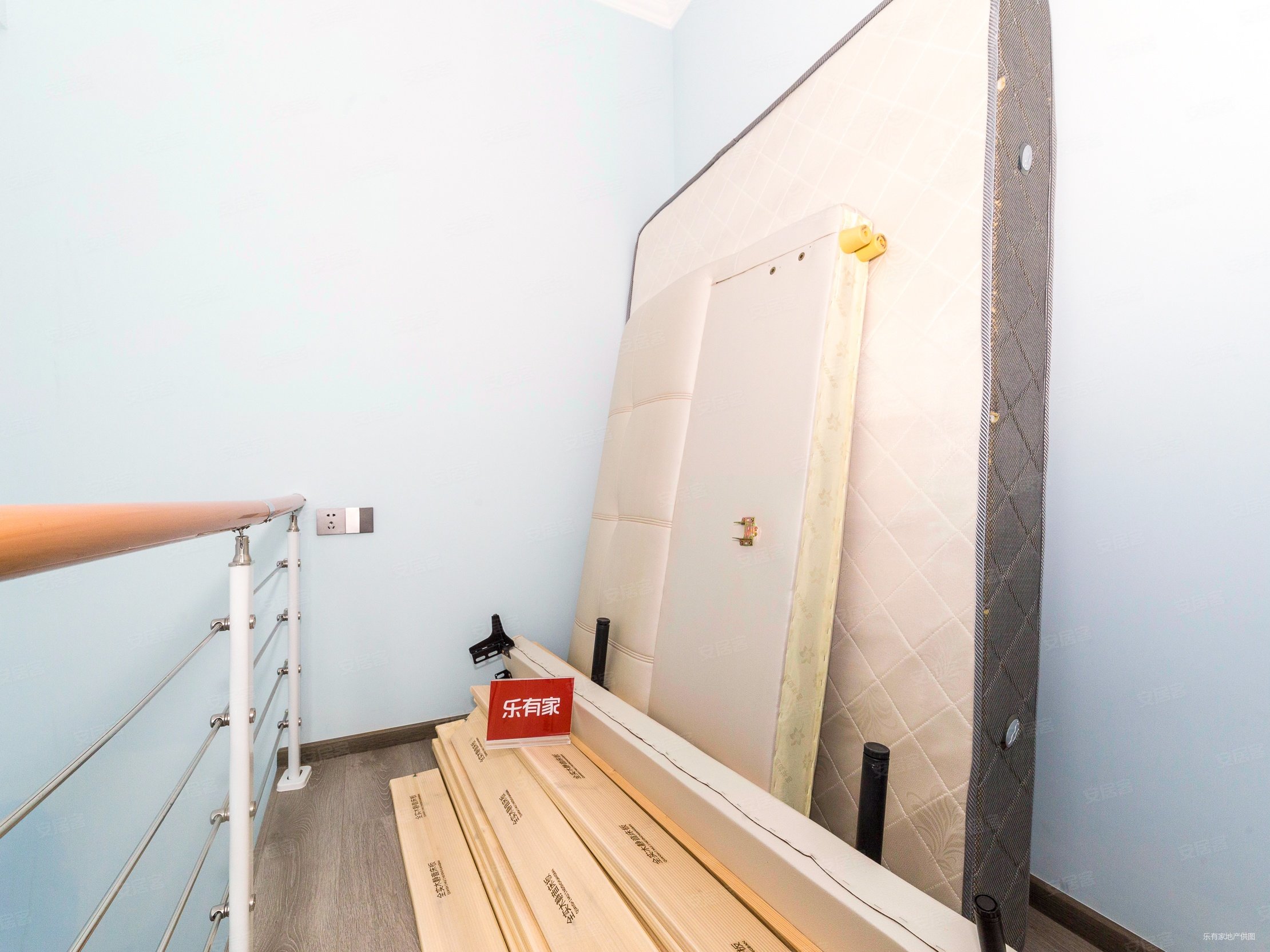 桑泰龙樾府 4室2厅 290.0万