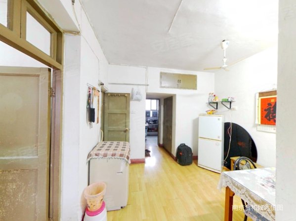 樱铁村小区近医院密度低满五南北通透高楼层采光充足