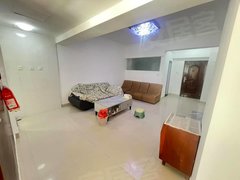 临沧临翔凤翔急租 金旭之光标准一室一厅 带露台已封窗 拎包入住出租房源真实图片
