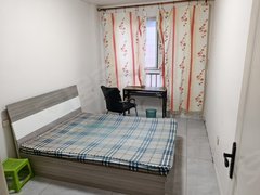 通辽科尔沁万达广场河西新途径教育 亲水人家 金牛广场大牛附近单间出租可押一付一出租房源真实图片