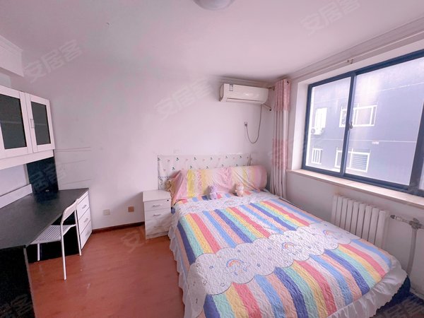 可月付延兴门地铁口建工路冶金医院立丰国际上和商业广场