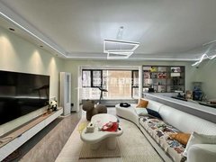 澧县财富广场市中心房子非常灵醒，舒适干净整洁，拎包入住。出租房源真实图片