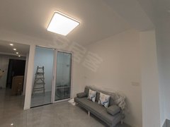 武汉蔡甸蔡甸城区奓山B区一室一厅，地下免费停车，家具家电配齐！出租房源真实图片