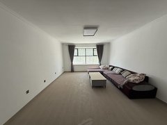 喀什喀什市喀什城区汇城丝路花园一期 四室两厅双卫 随时看房 年租2.1w出租房源真实图片