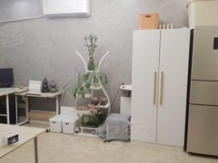 吉林船营中东押一付一可短租，中东宏源市场附近红鸿盛世家多层四楼有空调出租房源真实图片