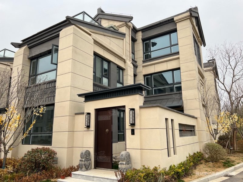 合院别墅地上三层送院子露台农田环境优美随时看房