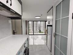 东泰禾附近 榕心未来 标准一室一厅 拎包入住 特价1300