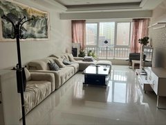 曲靖麒麟南市区南市区 麒麟嘉城沃尔玛旁 精装三房 家具家电齐全，拎包入住出租房源真实图片