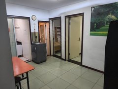 徐州鼓楼四道街房子在三楼，两室一厅，55个平方 两空调淋浴器冰洗。出租房源真实图片