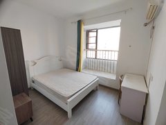 武汉沌口开发区后官湖大道社区电梯房精装修，大飘窗押一付一包网，可做饭，拎包入住出租房源真实图片