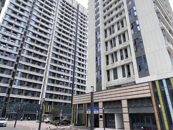 深圳龙岗大运宝德云谷大厦宝德云谷新上两房  出租 拎包入住 近港中大