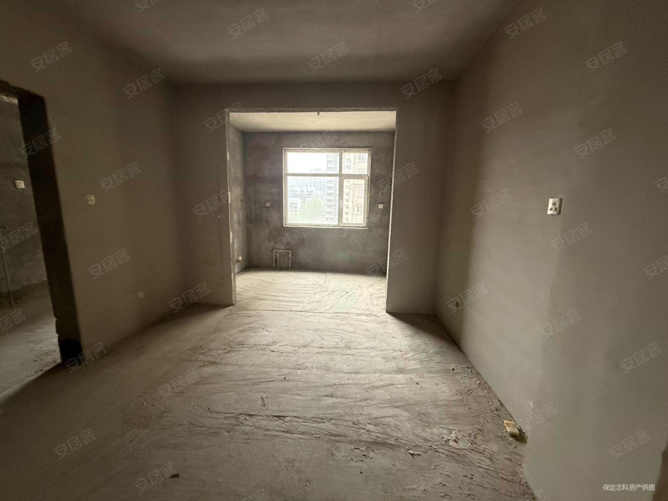 丽景华庭3室2厅2卫152㎡南北132.5万