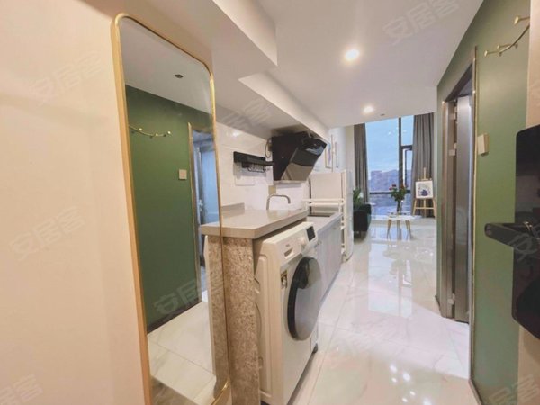 南宁青秀南湖广场香港花园(别墅)真实照片真实出租房源,正规一室一厅