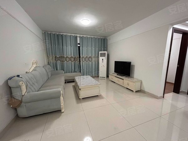 佛山三水西南鸿安花园鸿安花园 4室2厅2卫 精装修 电梯房 南北通透