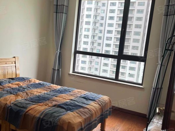 济南章丘明水诺德名城诺德洋房 精装中央空调 家电家具齐全 带车位