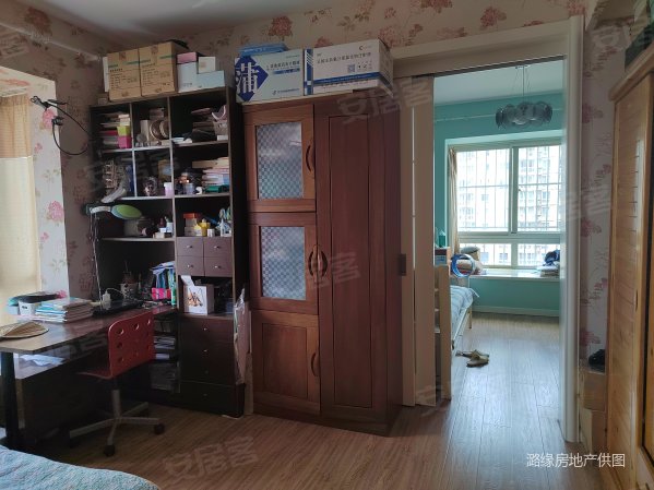 鼓楼 中间好楼层 近地铁 电梯房 满五 双卫 交通便利,铜锣湾花园二手