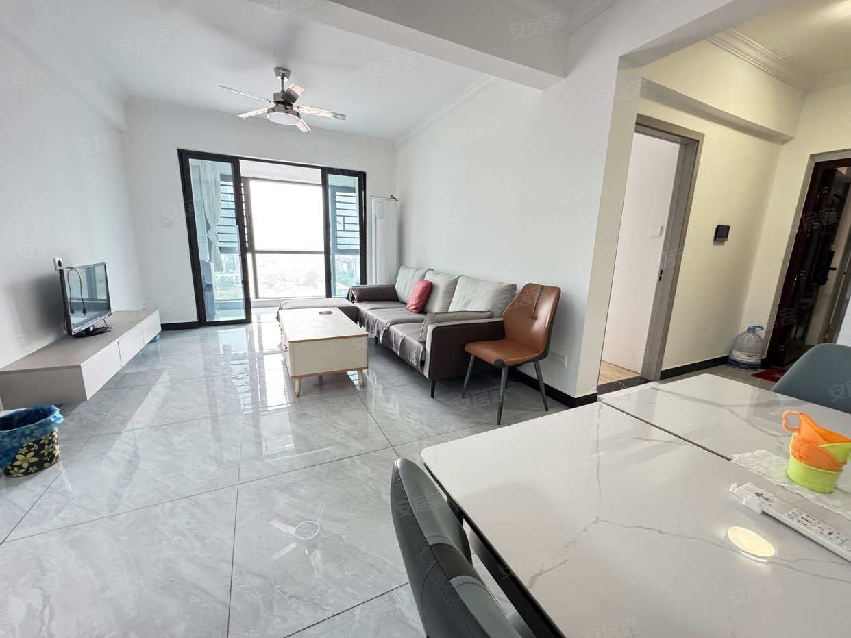 【甄选三房】迎宾路口 芙蓉广场 烈士公园 华美欧 步行上班