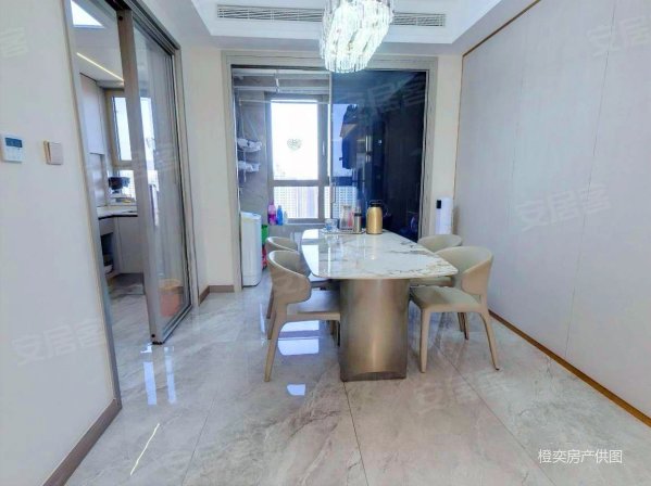 商业配套齐全 电梯房 近地铁 高楼层采光充足 近医院,东南智汇城香峪