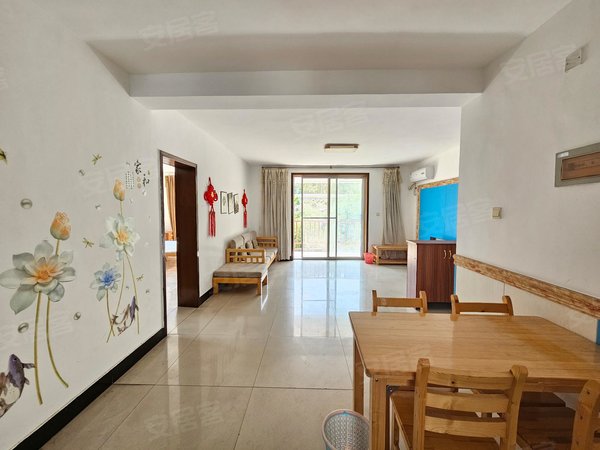 慈利汇景名都小区房子 方便停车 三房 客餐厅宽敞 交通便利 小区干净