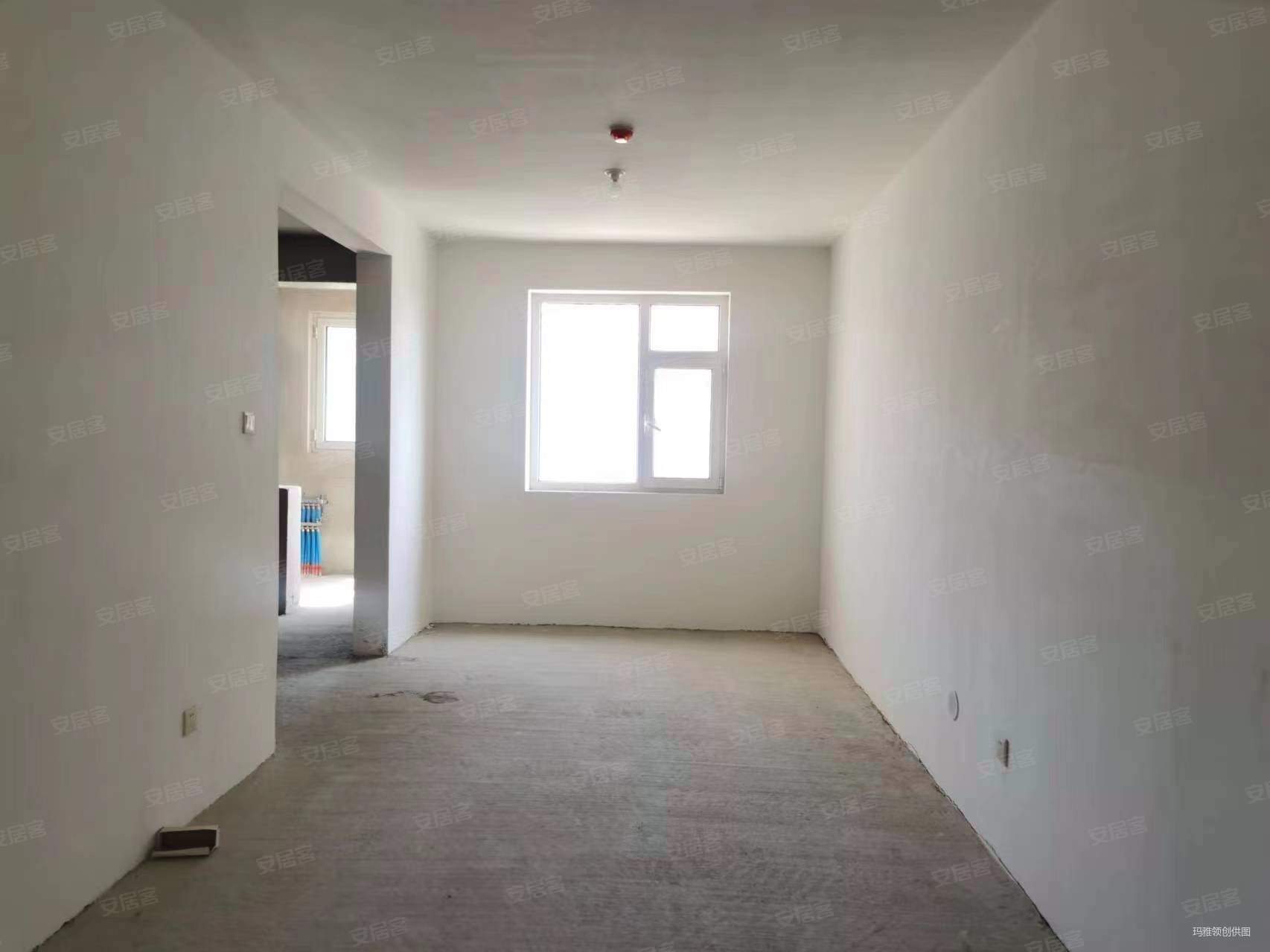 天水路万达商圈文庭雅苑电梯房三室两厅南北次新房子环境好随时入