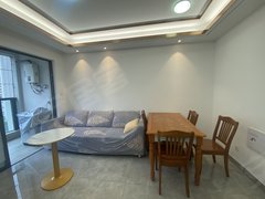 海口秀英西海岸晨晖玺樾两房！拎包入住小区内泳池开放！远大附近！距海边两百米出租房源真实图片