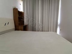 泸州江阳城西大山坪维多利亚领秀看江大卧室分租出租房源真实图片