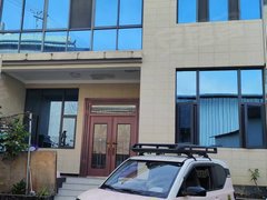 临沧临翔凤翔茶马古镇自建房 7个卧室 带院子 带露台 车子到家出租房源真实图片