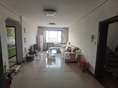 沧州盐山翠园出行购物当场,紧邻联合小学,电梯房出租房源真实图片