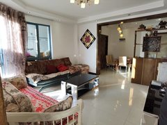 曲靖麒麟万达广场万达商圈外滩旁 医疗中心 精装两居室 电梯房冶金小区出租房源真实图片