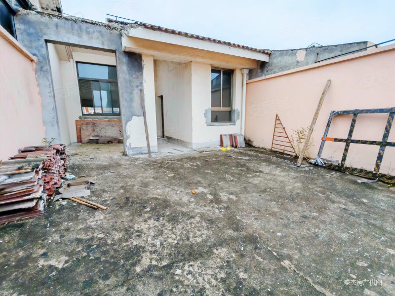 鸿禧山庄 超低密度 联排别墅 南北通透 环境好大市!