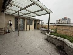 宜宾江安城中心成悦广场附近！电梯两室两厅！随时看房出租房源真实图片