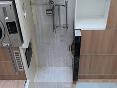 临沂兰山北园路恒大中央广场(商住楼) 1室0厅1卫出租房源真实图片