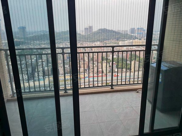 深圳坪山坪山香江花园(可合租) 坪山比亚迪对面四房配齐出租房源真实