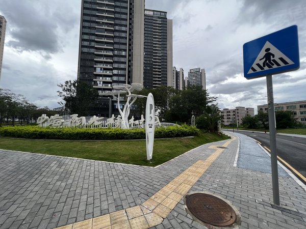 深圳龙岗宝龙中海阳光橡树园中海阳光橡树园 3室2厅1卫 81平 精装修