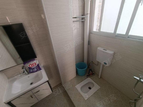 赣州开发区金岭大道田心康居社区整租040502,田心村,单间,独立卫生间热水器空调厨房wf出租房源真实图片