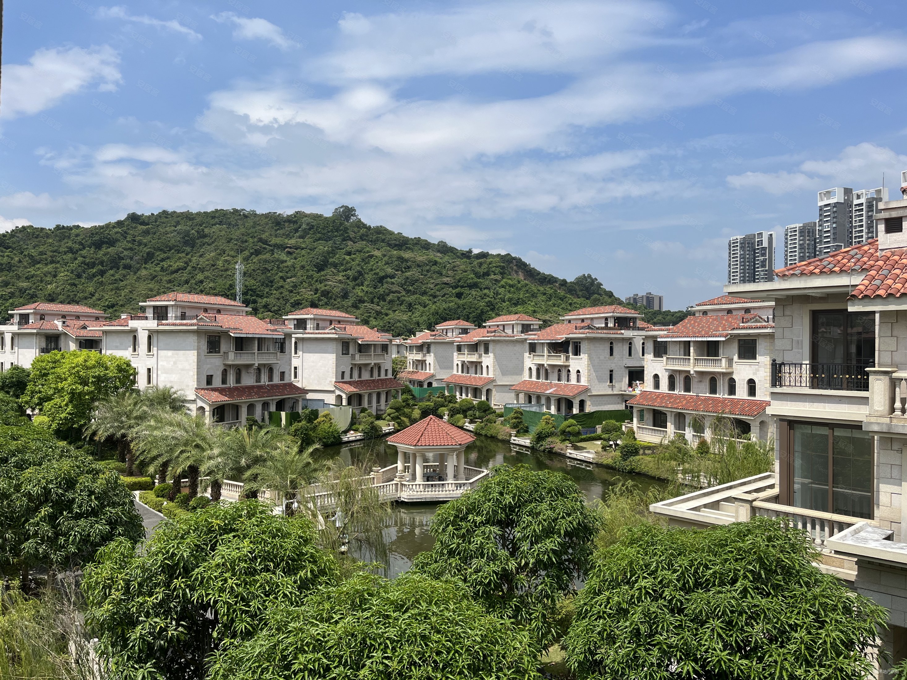 背山面海,南沙湾御苑(别墅)二手房,1680万,5室2厅,4卫,418平米-广州