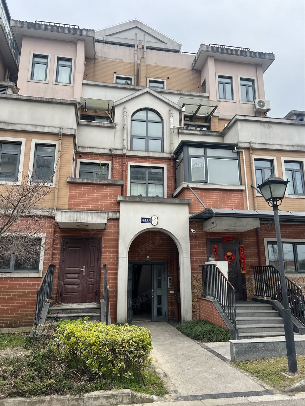 日月光翠湖湾花园一楼别墅大花园随时看房出价就卖