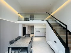 台州椒江葭沚腾达中心奶油风复式公寓可办工居住按需配置出租房源真实图片