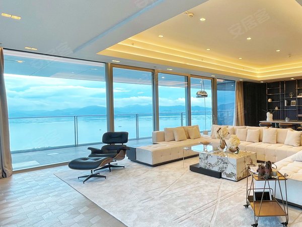 深圳南山后海深圳湾一号新出总裁好房!