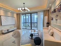 柳州城中城中租金3300 碧桂园十里江湾 4个房2厅3个卫生间，拎包入住出租房源真实图片