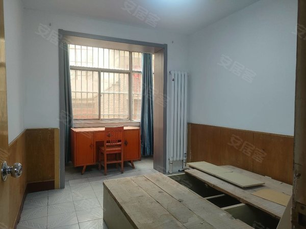 【多图】三道巷145号小区,丽达百货租房,出租 三道巷南口1楼 两室 带