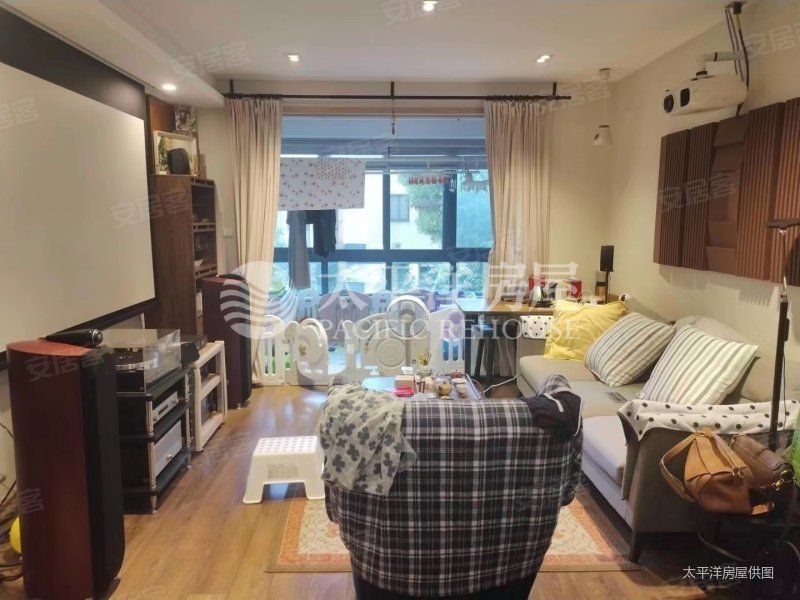 连城新苑电梯房临地铁刚需两居南向采光好商品住宅