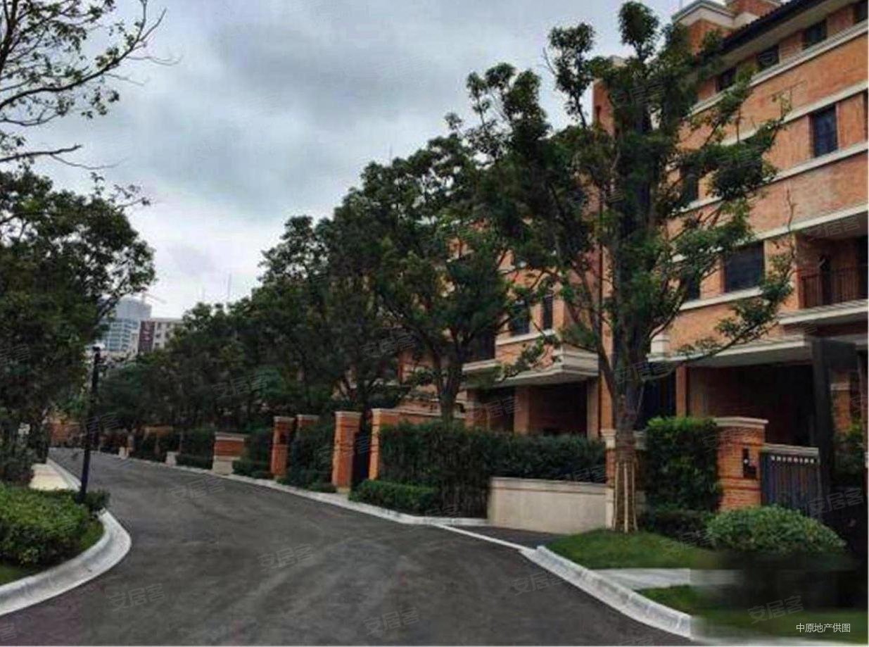 华侨城苏河湾别墅