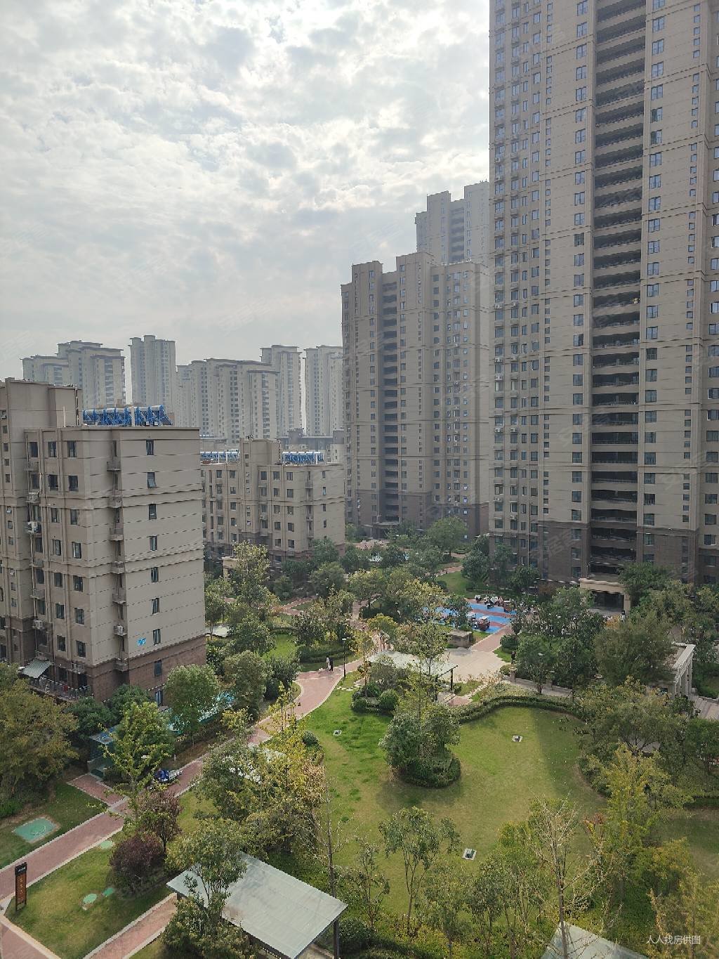 徐州房产网>徐州二手房>泉山二手房>火花二手房>美的公园天下>