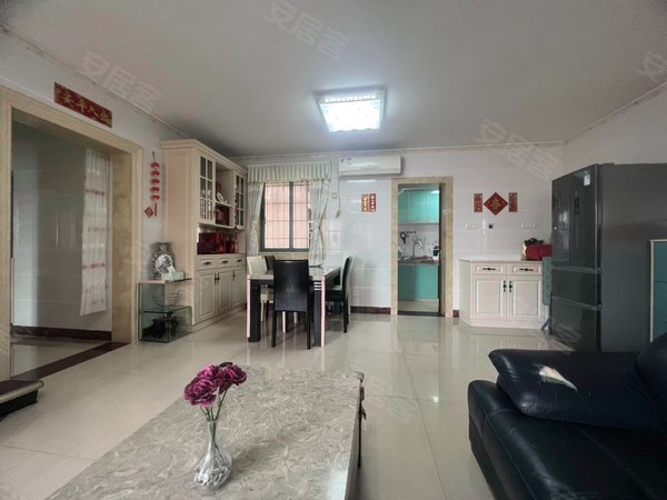 【多图】银庄大厦,皇岗租房,三地铁物业,高层住宅,全屋采光面,无遮挡