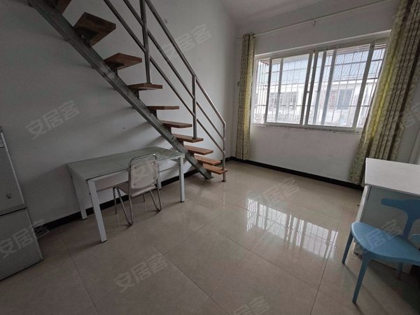 上海嘉定马陆马陆汽配城11号线嘉定新城地铁站,近万达广场,免费停车