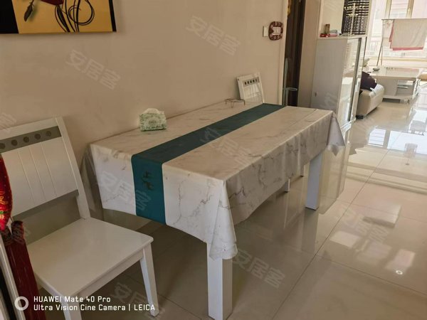 包头昆都仑火车站和平新苑和平新苑 精装修  1500元  5楼  100平 家电齐全出租房源真实图片