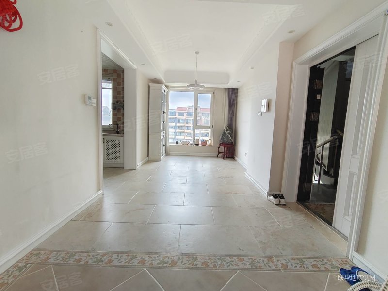 威海房产网>威海二手房>经区二手房>皇冠二手房>悦海世家>800_600