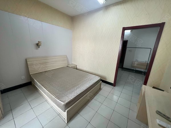 无锡锡山云林安素公寓,云林苑一室一厅出租,家电齐全,拎包入住,随时